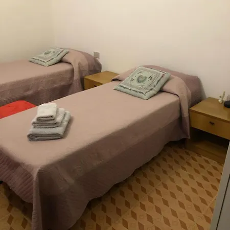 Iole E Benny アパート カーポ・リッツート